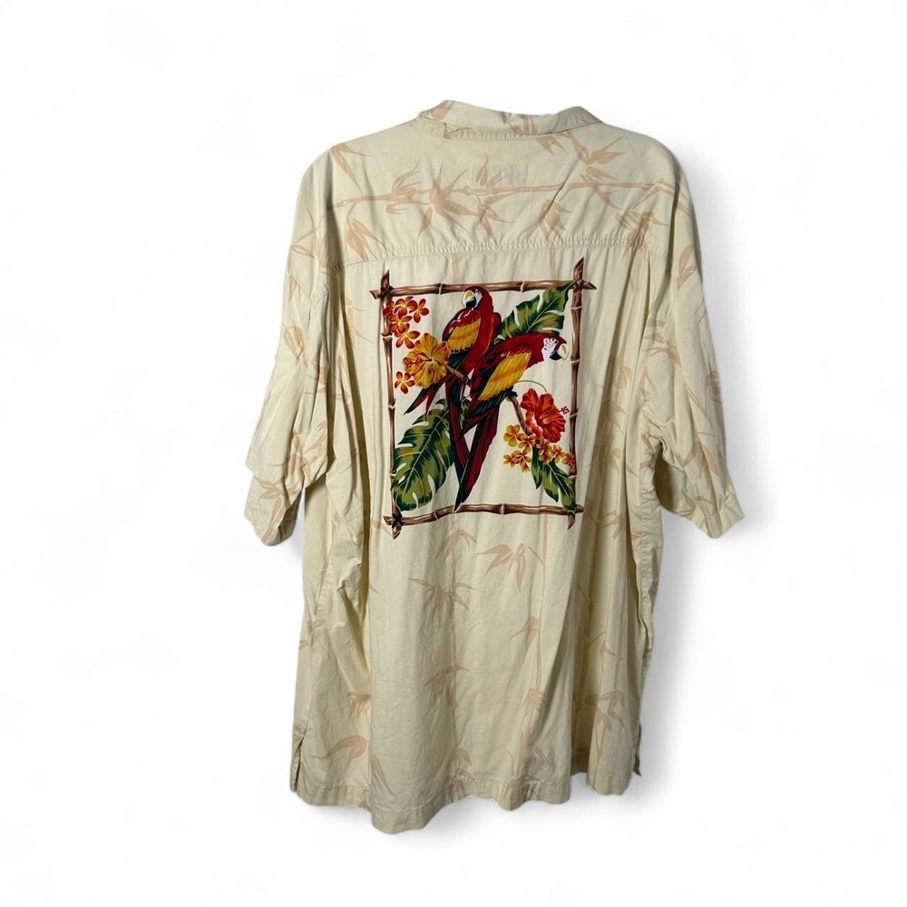 Margaritaville cream Hawaiian shirt with parrot design. Size XXL